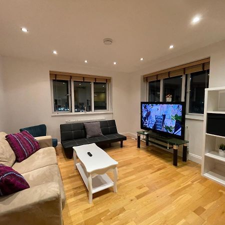 Beautiful & Luxurious Apartment In Richmond Richmond  Εξωτερικό φωτογραφία