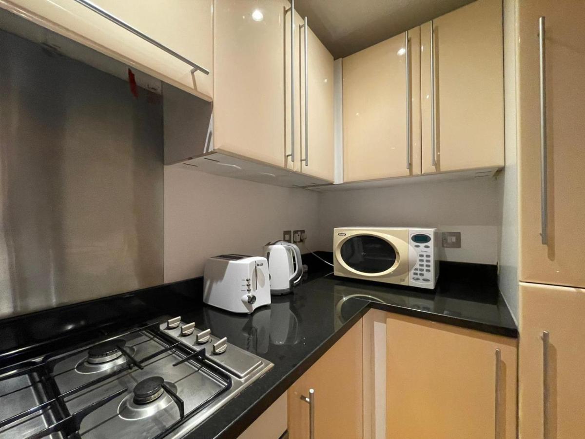 Beautiful & Luxurious Apartment In Richmond Richmond  Εξωτερικό φωτογραφία
