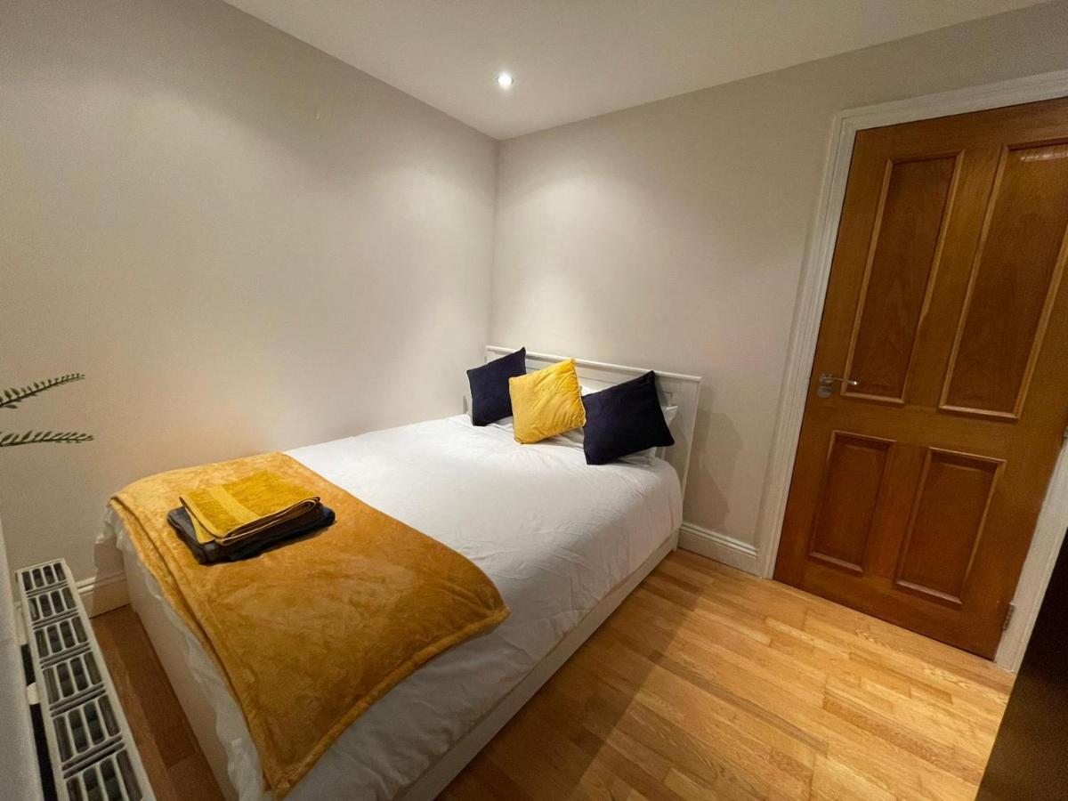 Beautiful & Luxurious Apartment In Richmond Richmond  Εξωτερικό φωτογραφία